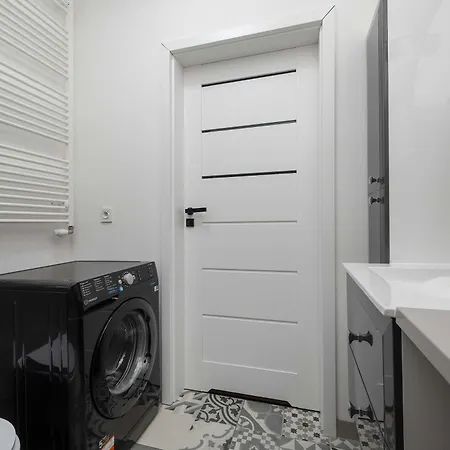 아파트 Air Conditioned In Center By The River With Parking By Renters 브로츠와프